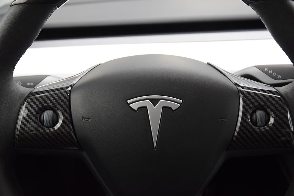 Used 2024 Tesla Model Y Long Range image 24