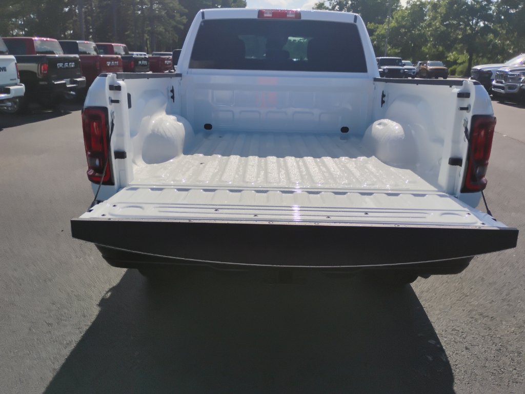 New 2026 RAM 2500 Tradesman AWD/4WD image 15
