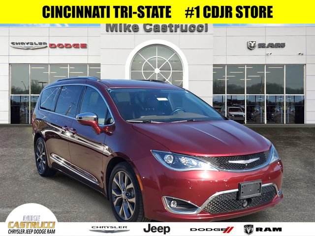 Used 2017 Chrysler Pacifica Limited w/ Advanced Safetytec Group