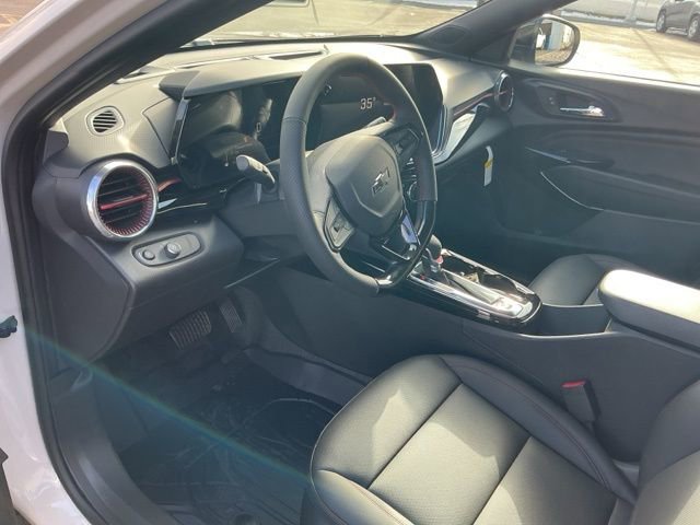 New 2026 Chevrolet Trax RS w/ Driver Confidence Package image 11