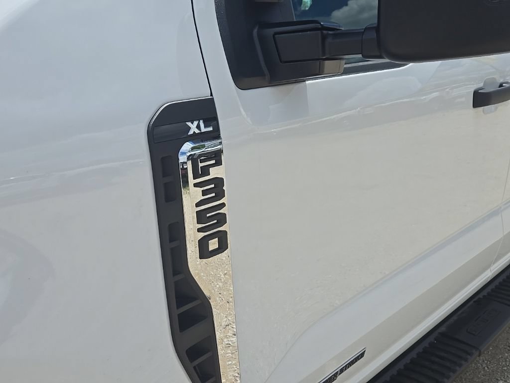New 2026 Ford F350 XL w/ XL Driver Assist Package AWD/4WD image 13