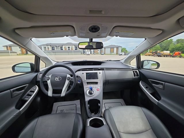 Used 2014 Toyota Prius Four w/ Solar Roof Package FWD image 27