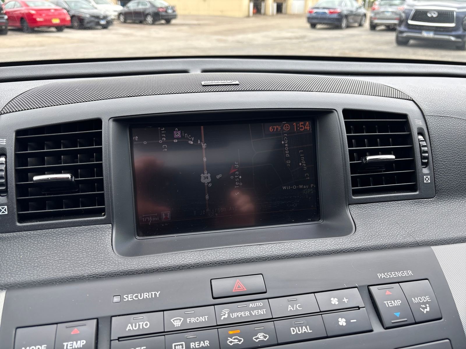 Used 2007 INFINITI M35 w/ Technology Pkg RWD image 19