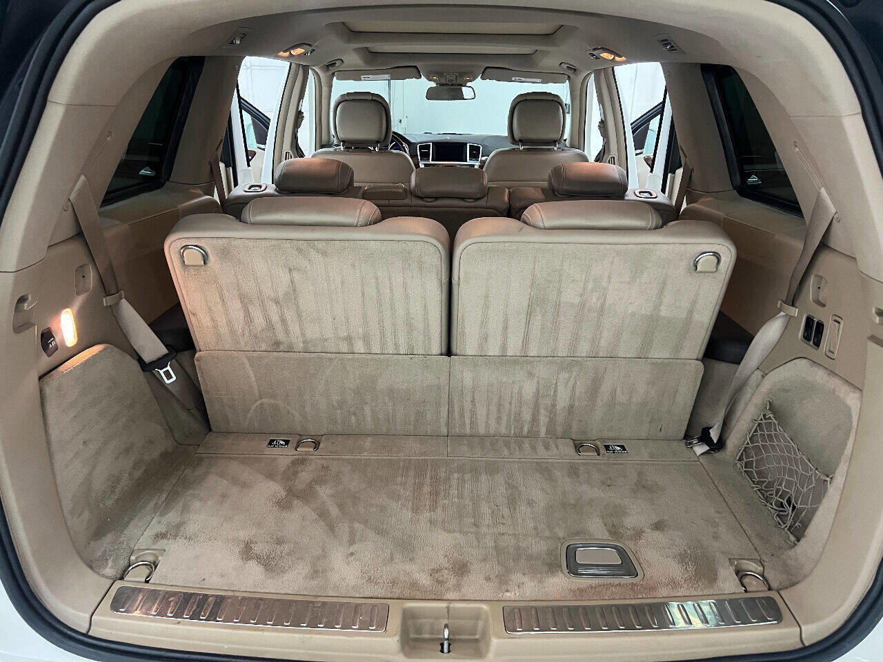 Used 2014 Mercedes-Benz GL 550 4MATIC image 48