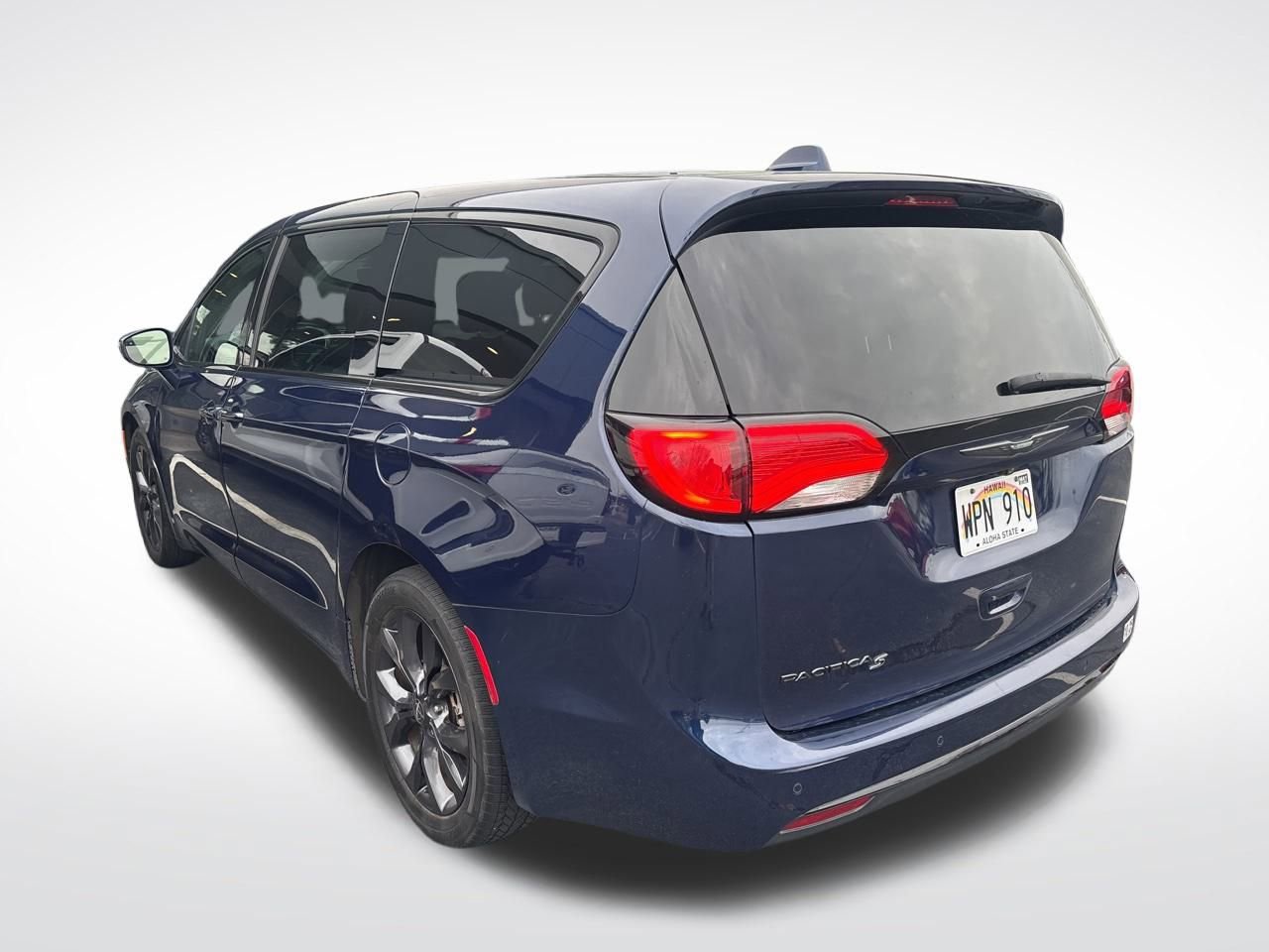 Used 2019 Chrysler Pacifica Touring Plus w/ S Appearance Package image 9