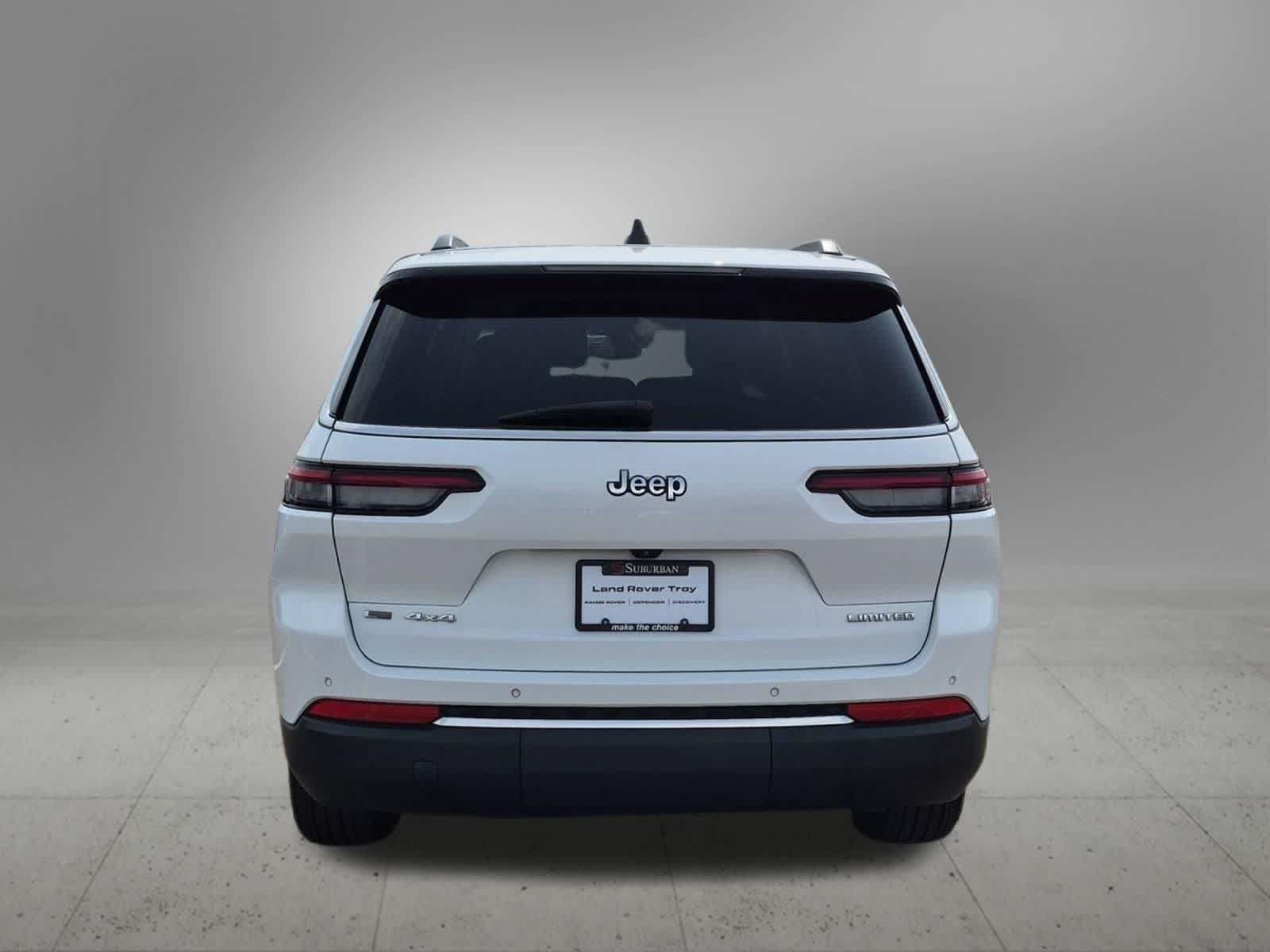 Used 2021 Jeep Grand Cherokee L Limited AWD/4WD image 5