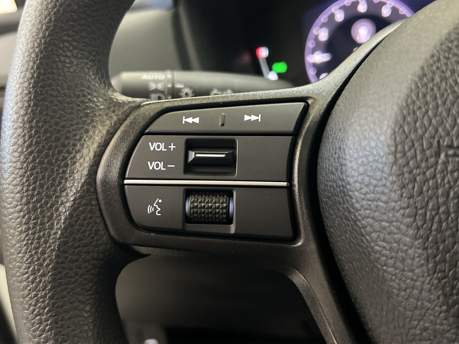 Used 2023 Honda Accord EX image 34