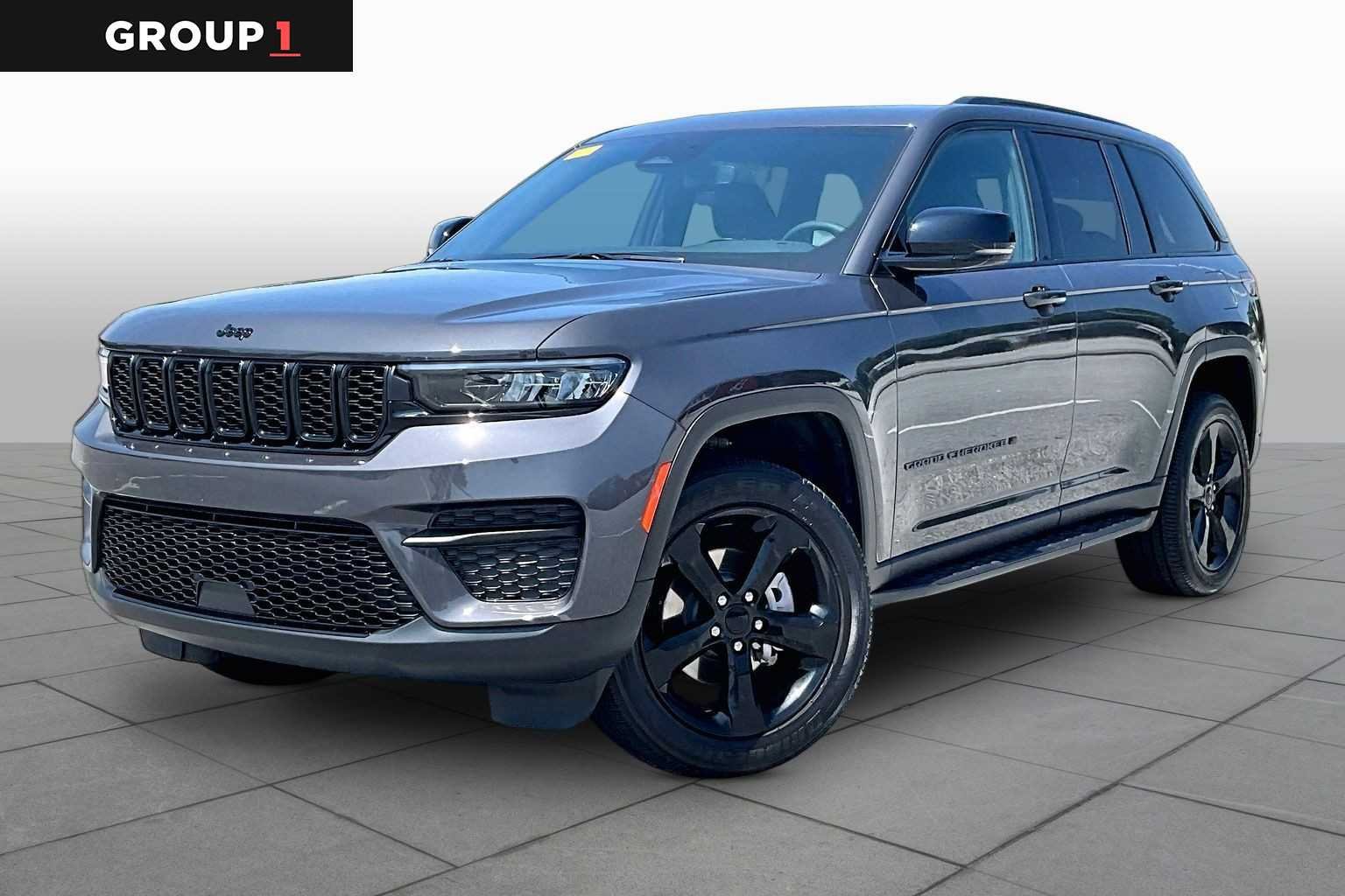 Used 2023 Jeep Grand Cherokee Altitude AWD/4WD video 1
