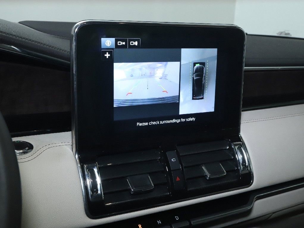 Used 2019 Lincoln Navigator Reserve AWD/4WD image 30