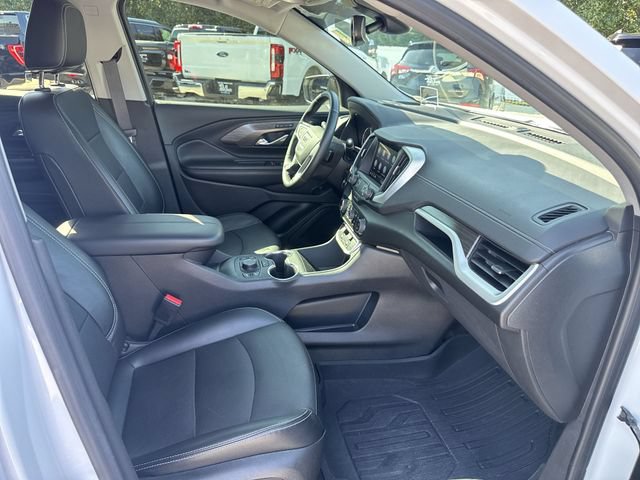 Used 2023 GMC Terrain SLT w/ Tech Package FWD image 28
