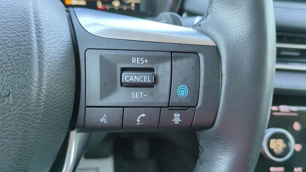 Used 2023 INFINITI QX60 Luxe w/ Cargo Package image 24