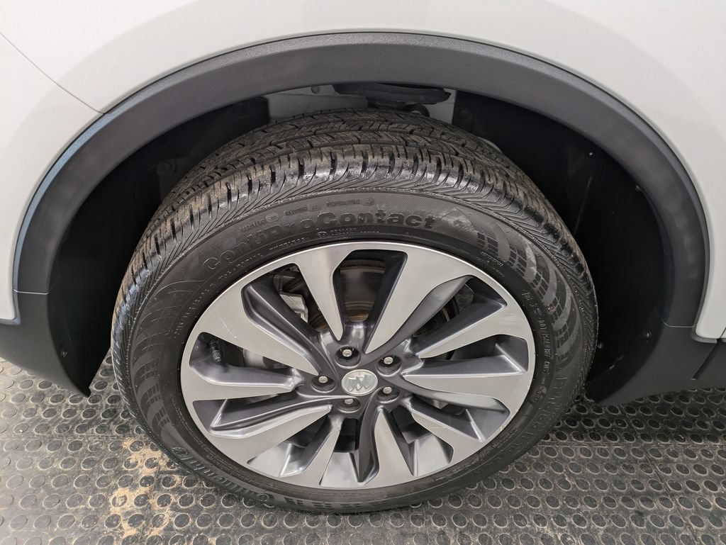 Used 2022 Buick Encore Preferred w/ Safety Package AWD/4WD image 7