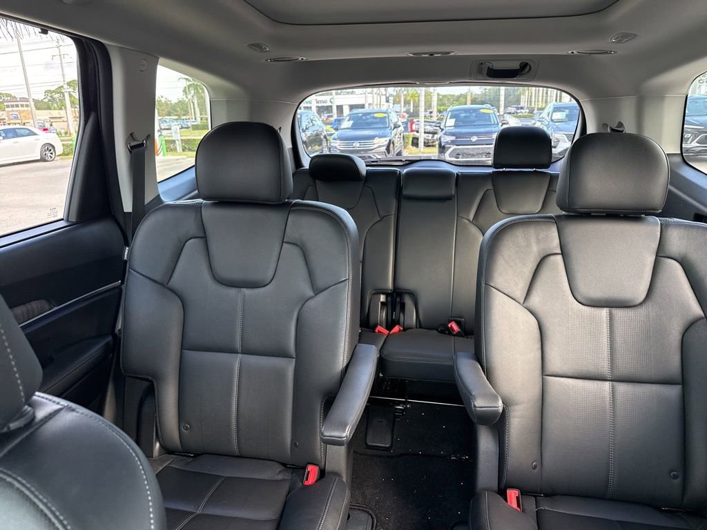 Used 2024 Kia Telluride SX w/ Towing Package image 32