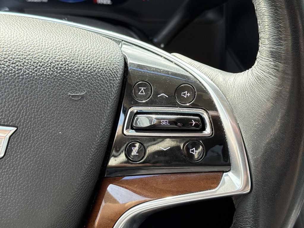 Used 2019 Cadillac Escalade Premium Luxury AWD/4WD image 36
