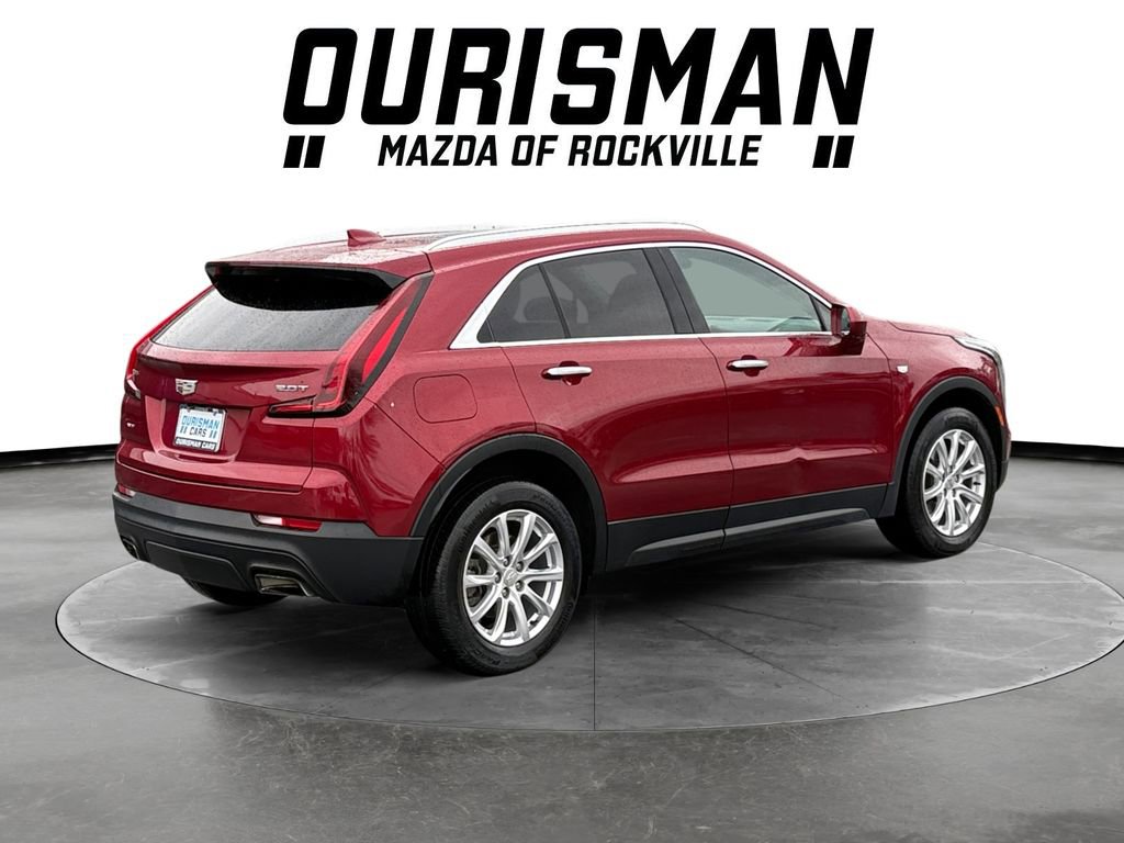 Used 2019 Cadillac XT4 Luxury w/ Cold Weather Package image 6