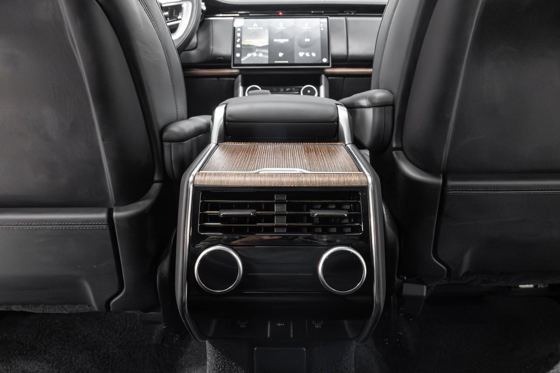 Used 2023 Land Rover Range Rover Long Wheelbase Autobiography image 66