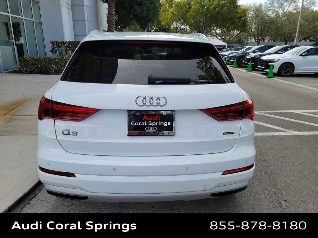 Used 2020 Audi Q3 2.0T Premium image 7