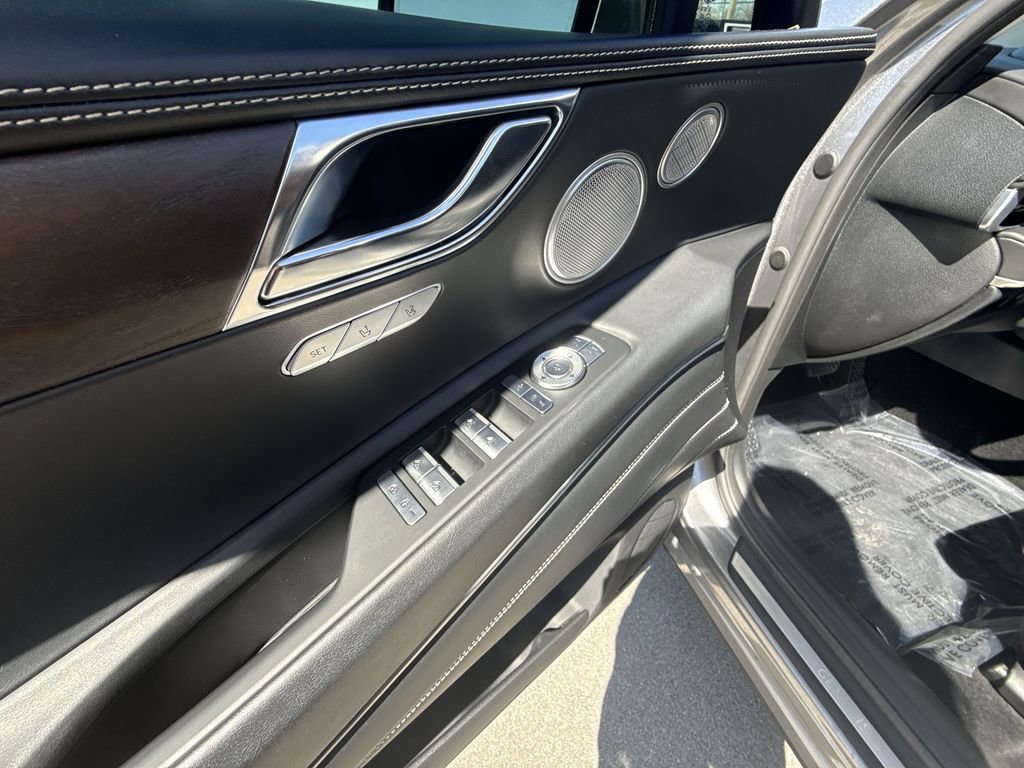Used 2022 Genesis GV80 3.5T w/ Advanced Package 06 AWD/4WD image 13