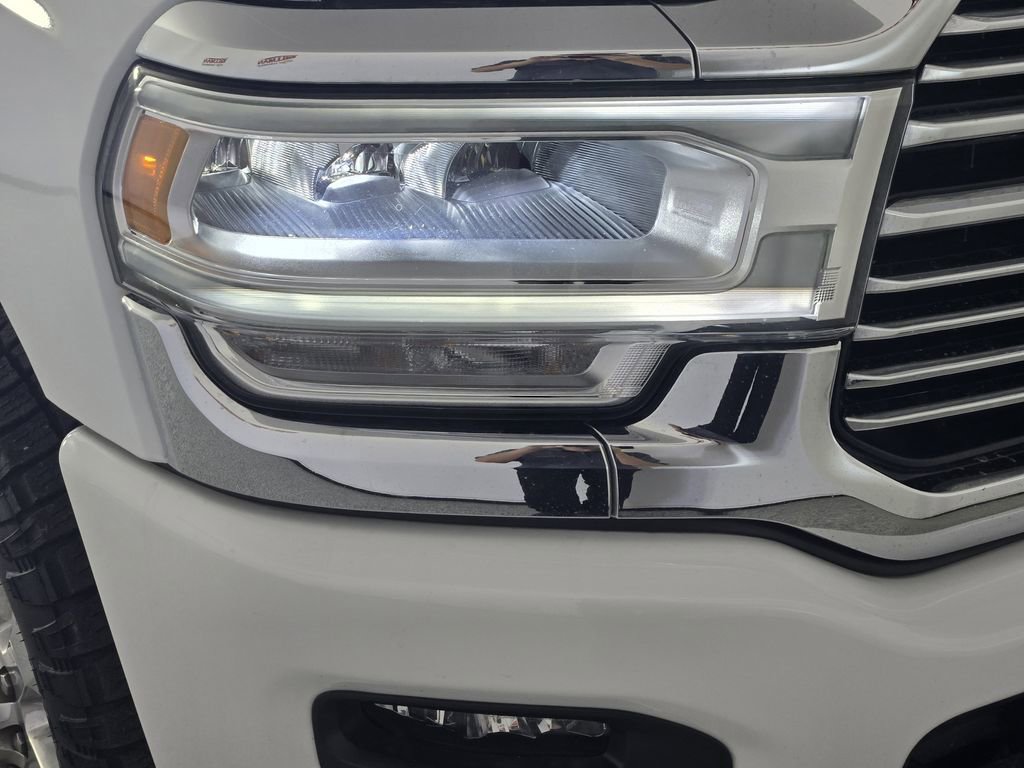 Used 2023 RAM 3500 Laramie image 10