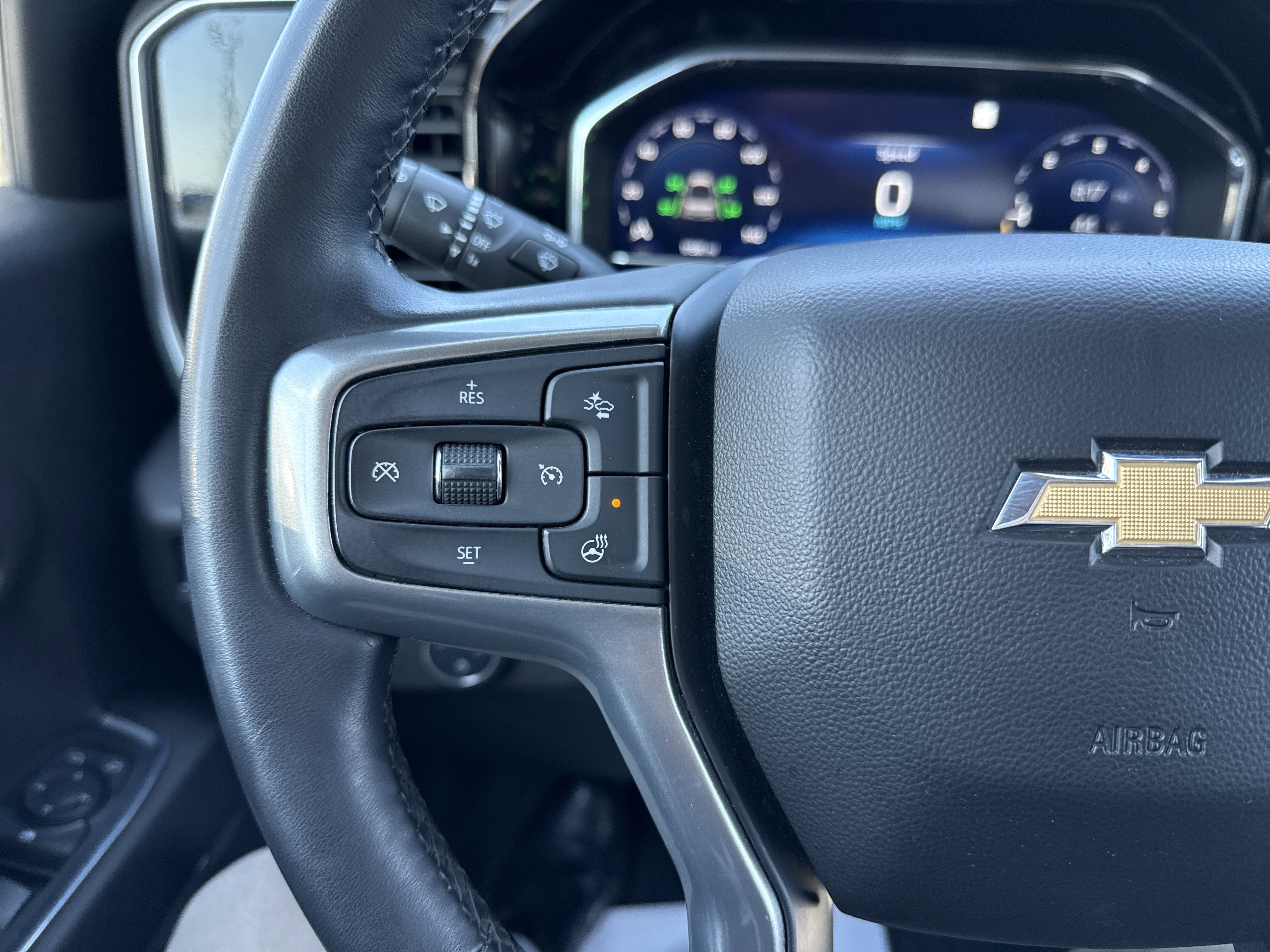Used 2023 Chevrolet Silverado 1500 LT image 17