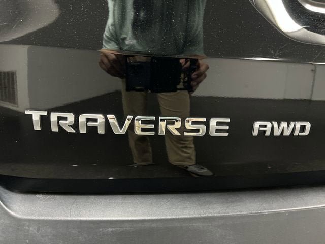 Certified 2020 Chevrolet Traverse LT w/ LT Premium Package AWD/4WD image 33