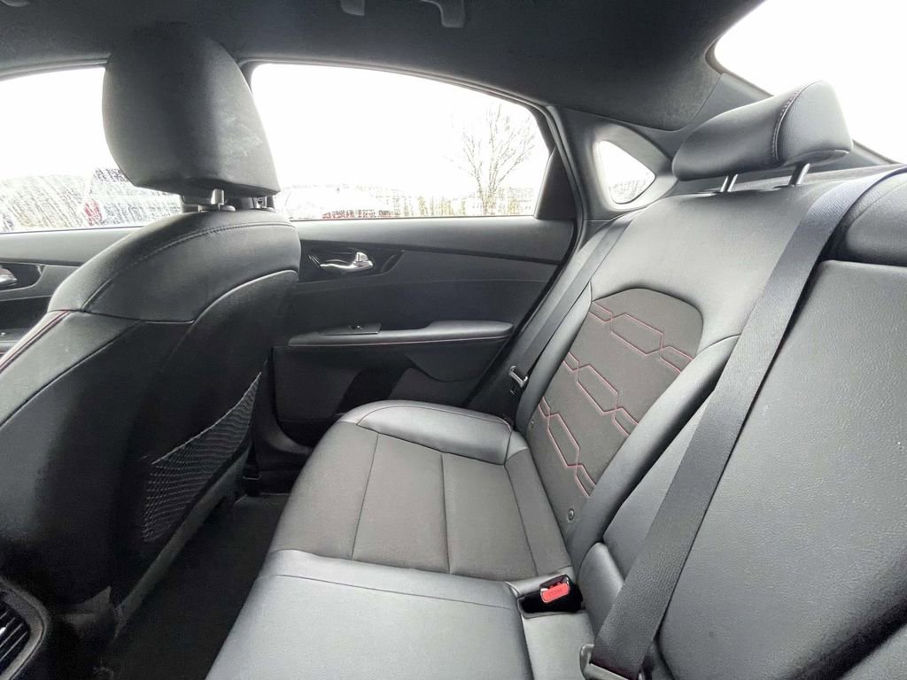 Used 2023 Kia Forte GT image 24