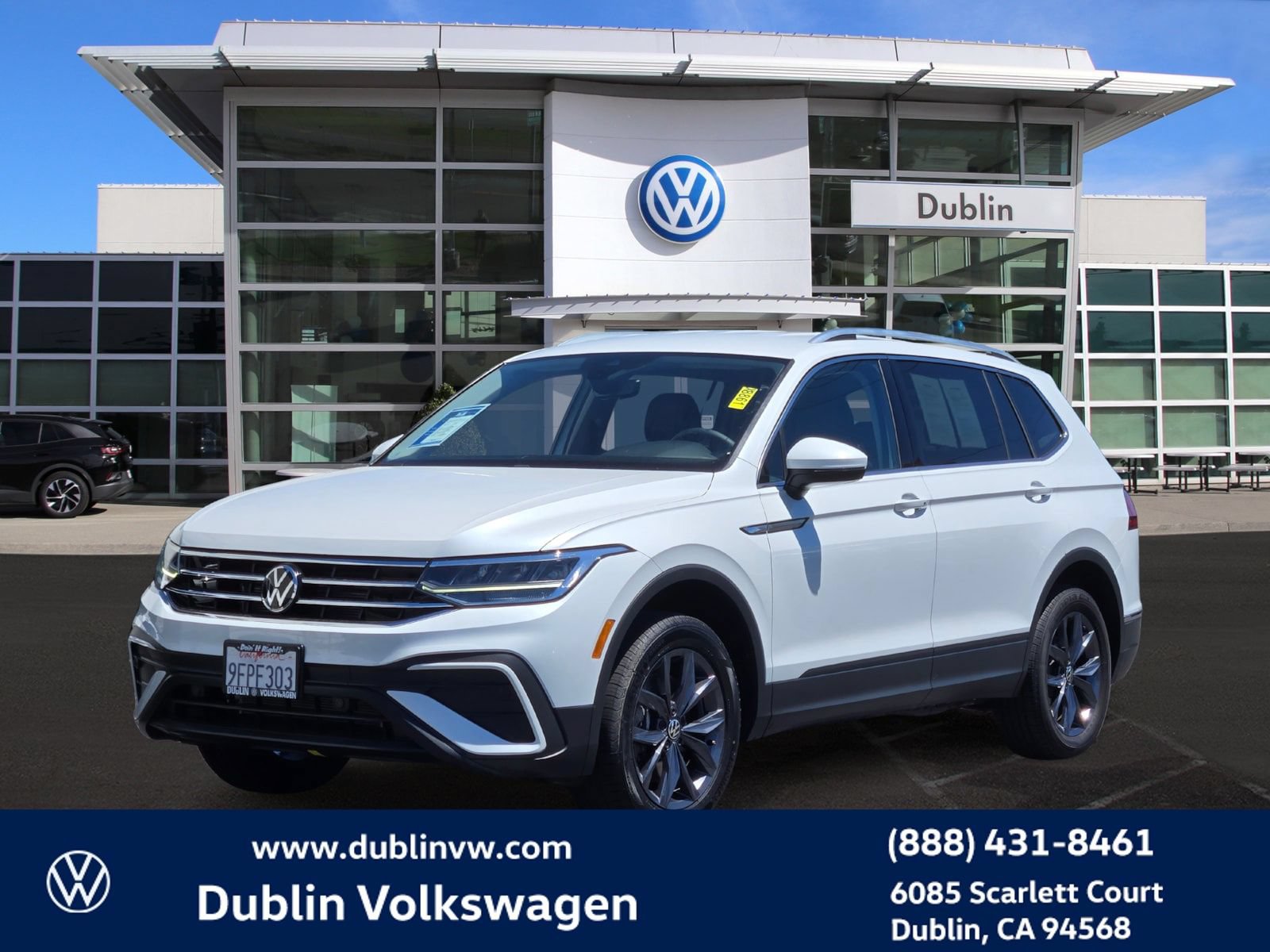 Used 2023 Volkswagen Tiguan SE FWD image 8