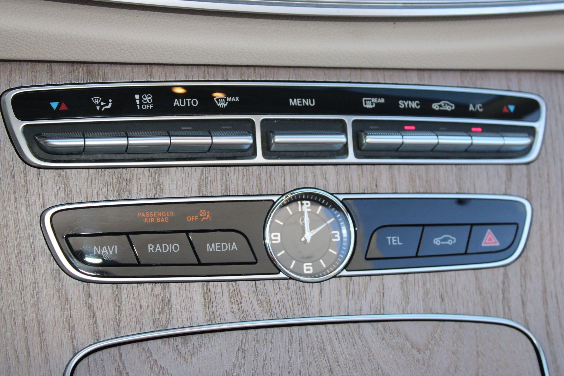 Used 2019 Mercedes-Benz E 450 Cabriolet image 15