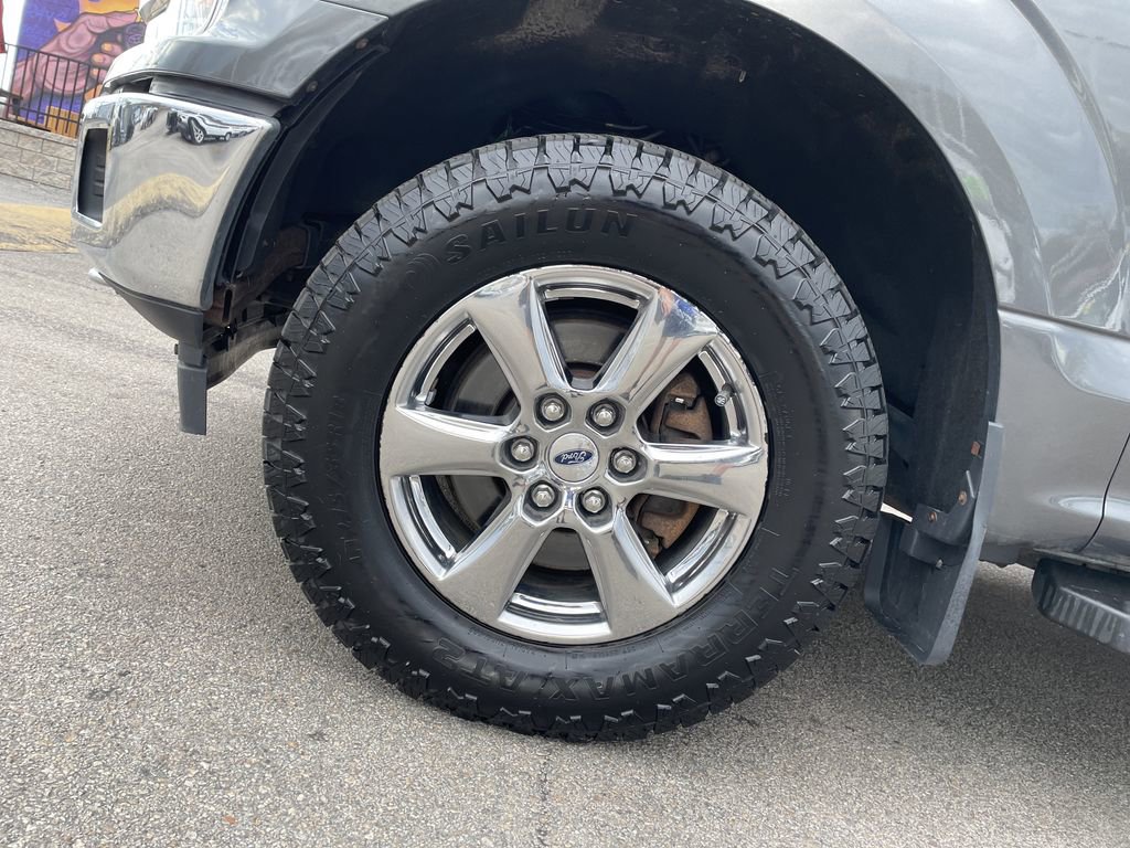 Used 2018 Ford F150 XLT w/ Equipment Group 301A Mid image 9