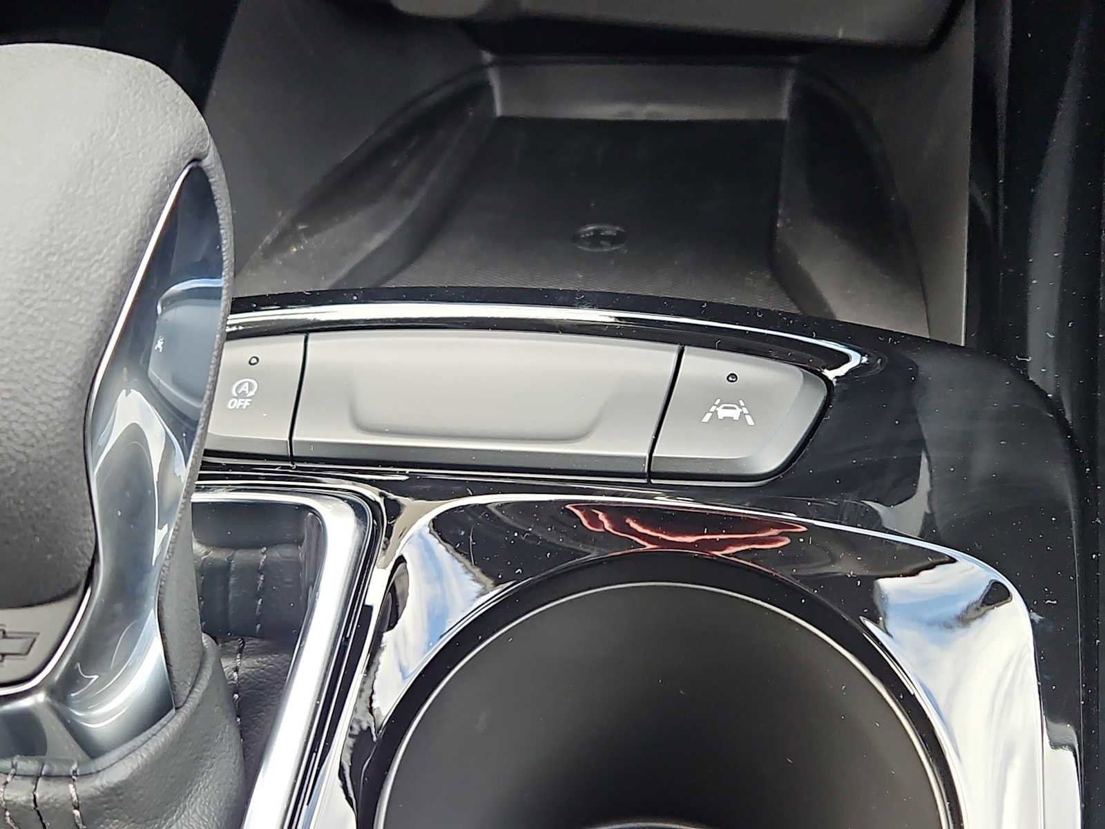 New 2026 Chevrolet Trax LT w/ Sunroof Package FWD image 10