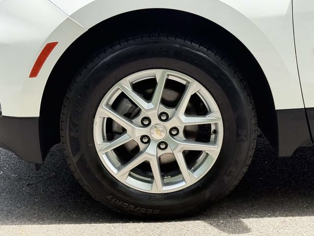Certified 2024 Chevrolet Equinox LT AWD/4WD image 9
