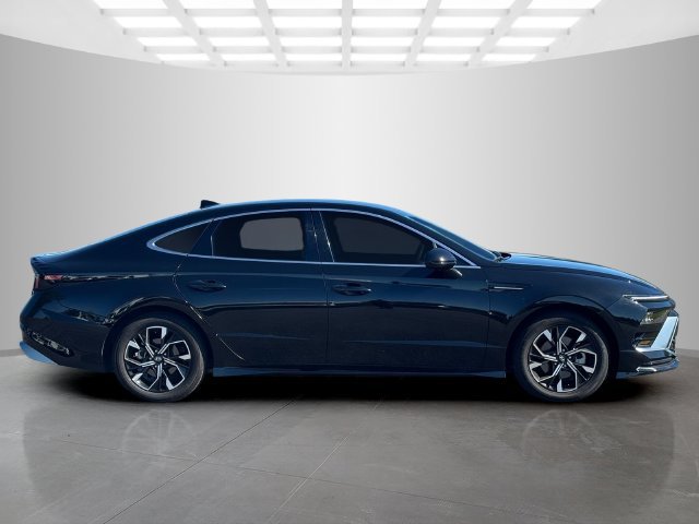 Used 2024 Hyundai Sonata SEL FWD image 8