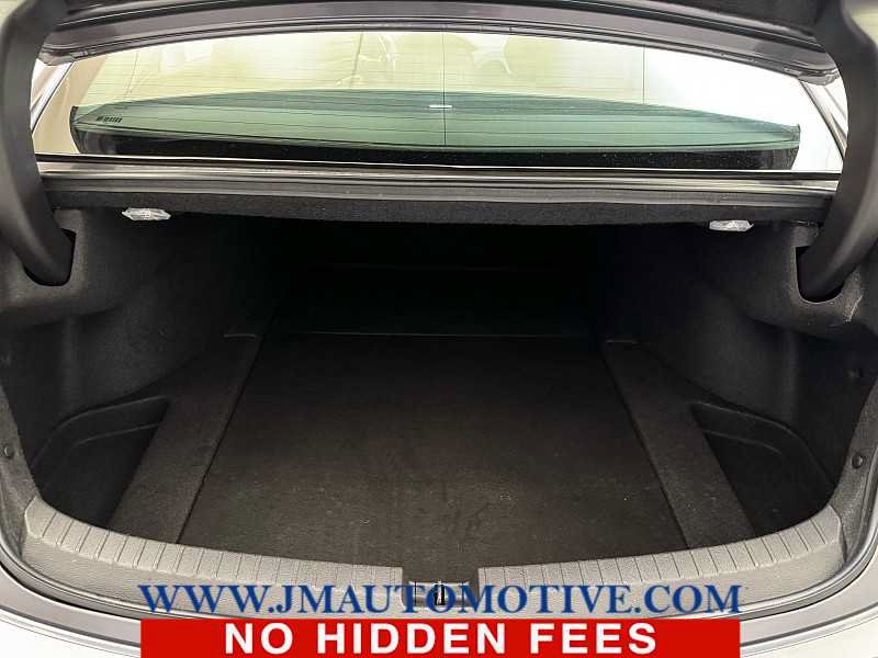 Used 2020 Acura TLX w/ Technology Package FWD image 17