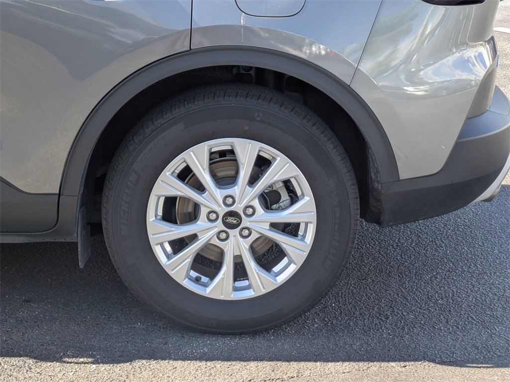 Used 2025 Ford Escape Active image 35