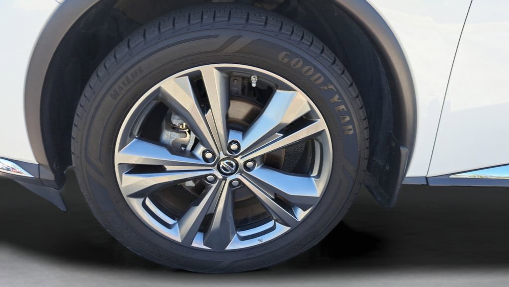 Used 2019 Nissan Murano Platinum image 18