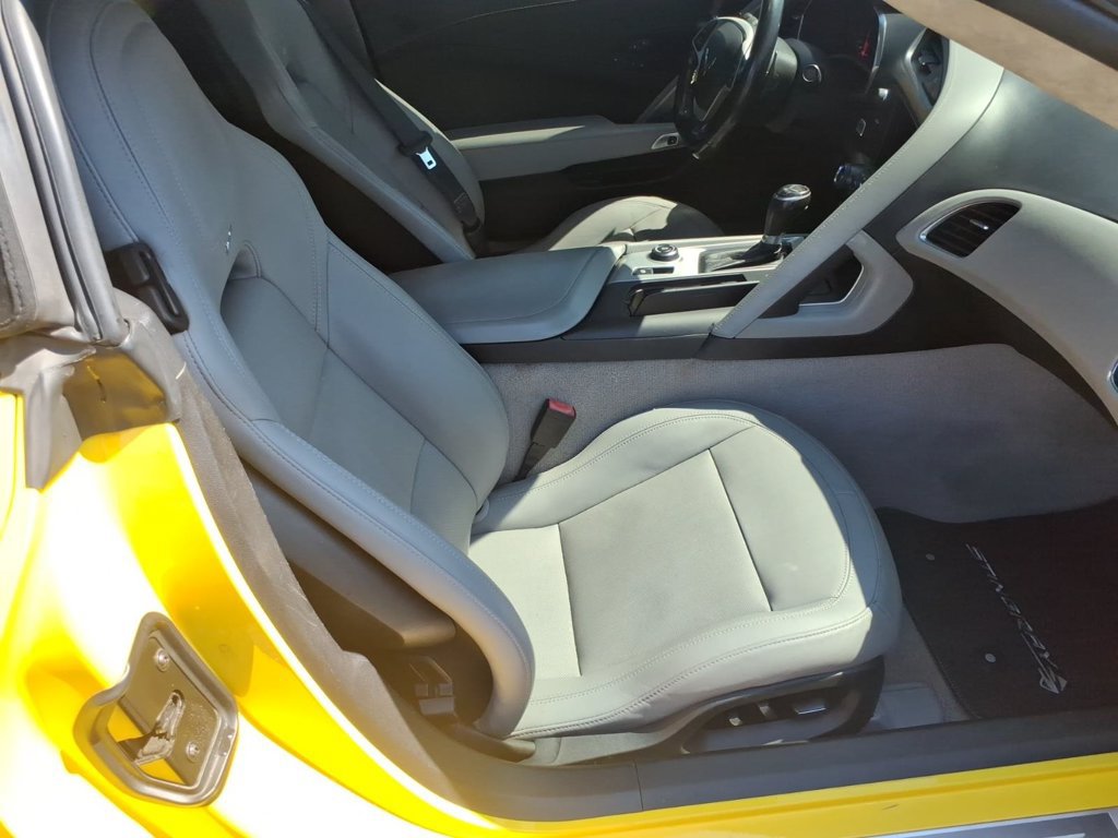 Used 2019 Chevrolet Corvette Stingray Convertible w/ 3LT Preferred Equipment Group RWD image 8