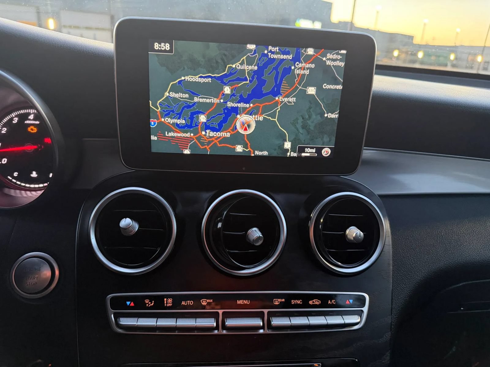 Used 2019 Mercedes-Benz GLC 300 4MATIC image 53