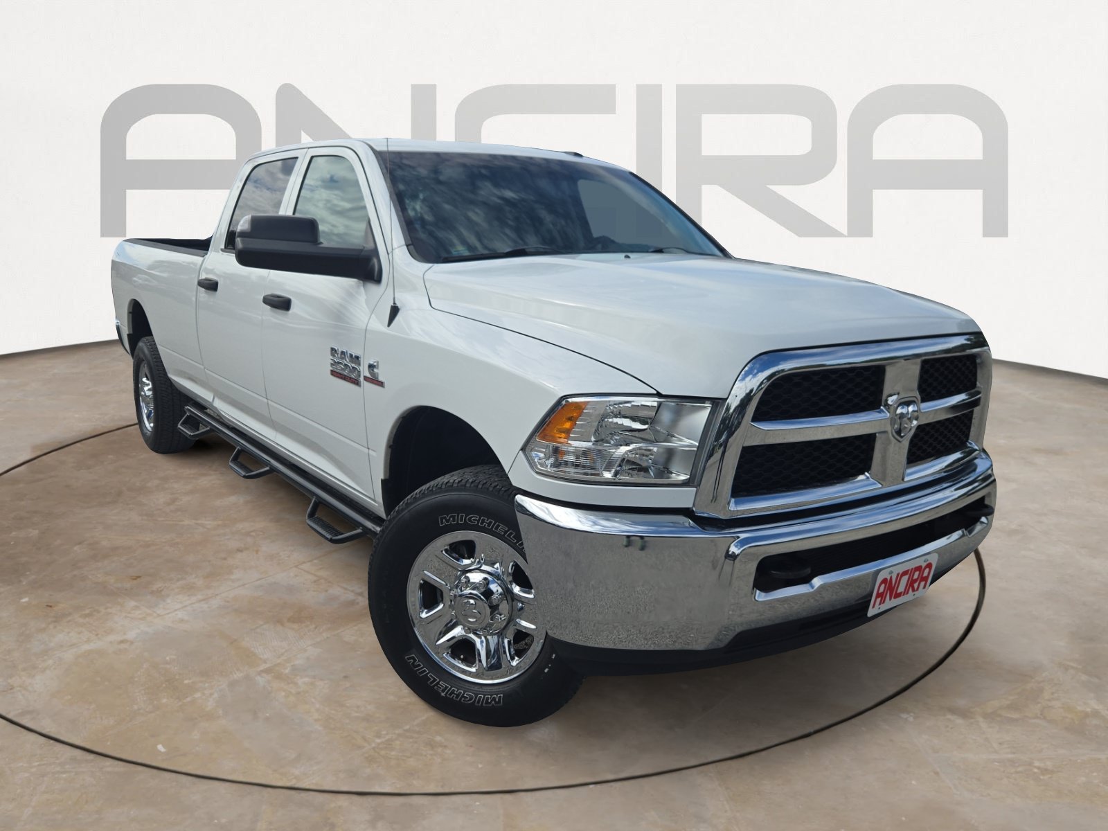 Used 2015 RAM 2500 Tradesman w/ Chrome Appearance Group AWD/4WD image 4