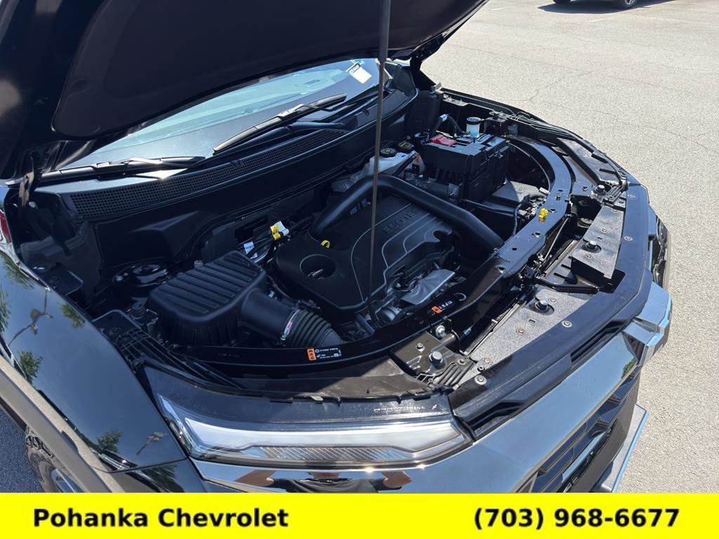 Used 2025 Chevrolet Equinox ACTIV AWD/4WD image 28