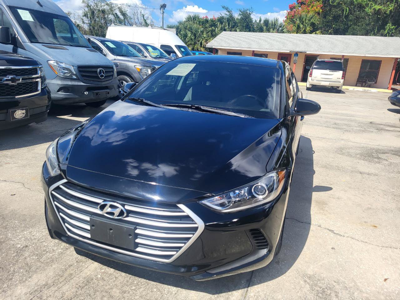 Used 2017 Hyundai Elantra SE FWD image 88