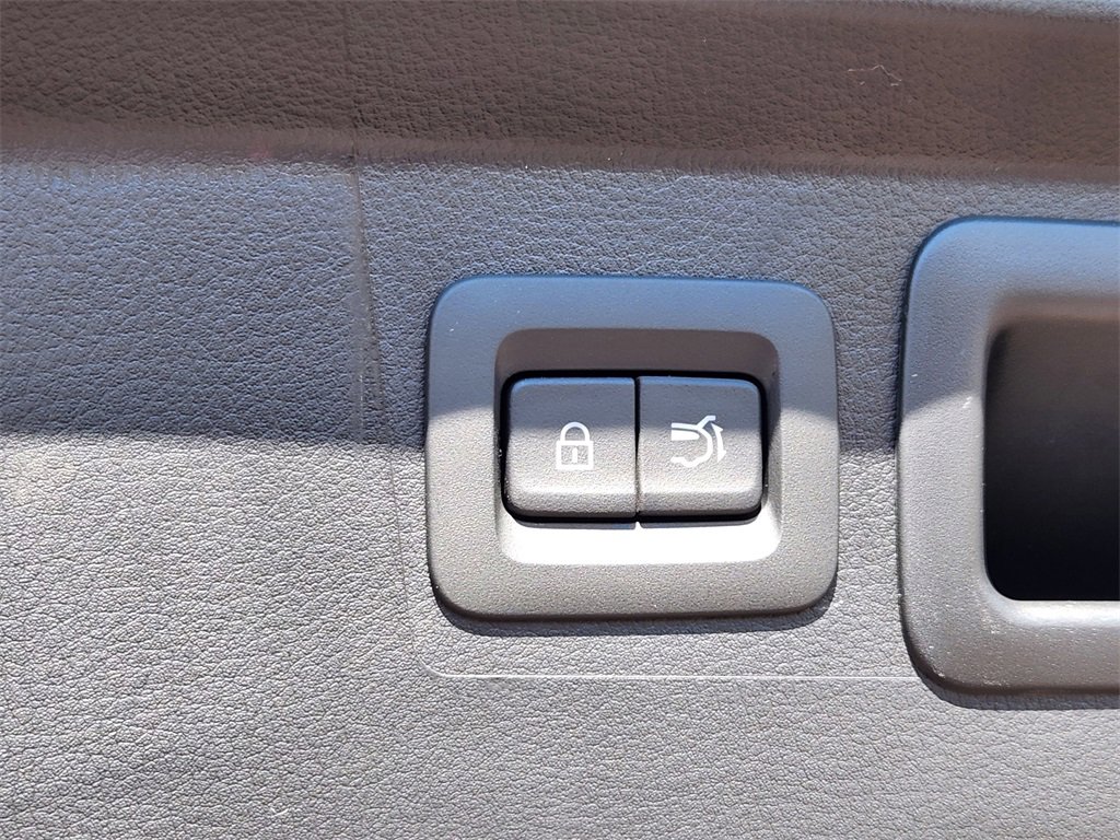 New 2026 MAZDA CX-50 Meridian Edition w/ Cargo Package image 24