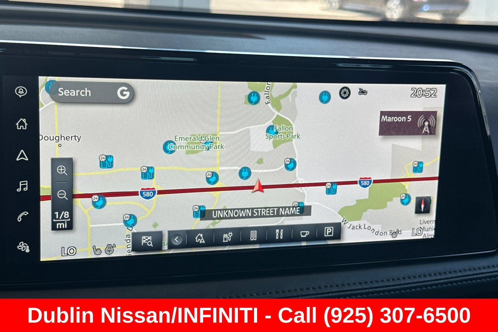 Used 2023 Nissan Ariya FWD image 43