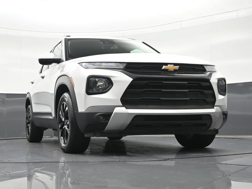 Used 2023 Chevrolet TrailBlazer LT w/ Convenience Package AWD/4WD image 29