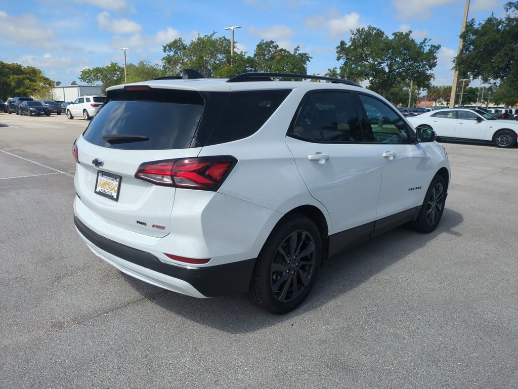 Used 2022 Chevrolet Equinox RS w/ Infotainment Package AWD/4WD image 6