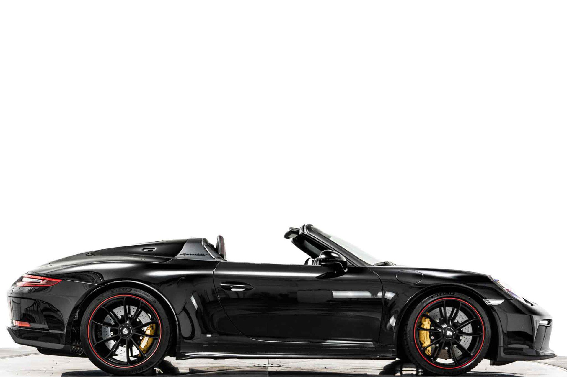 Used 2019 Porsche 911 Speedster RWD image 2