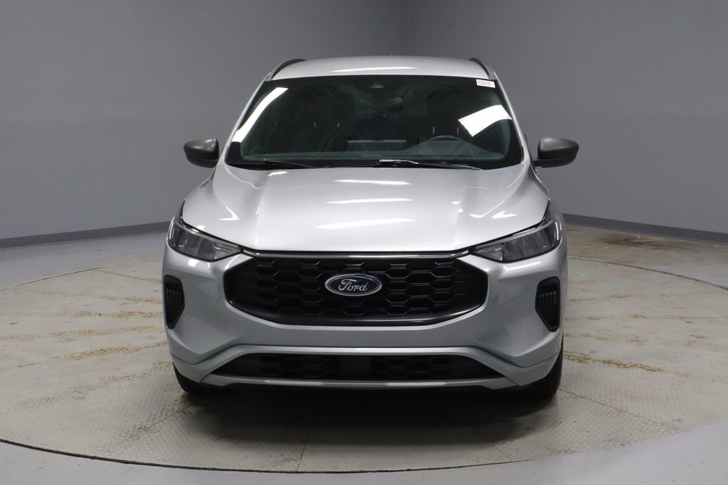 Certified 2023 Ford Escape ST-Line w/ Tech Pack #1 FWD image 6