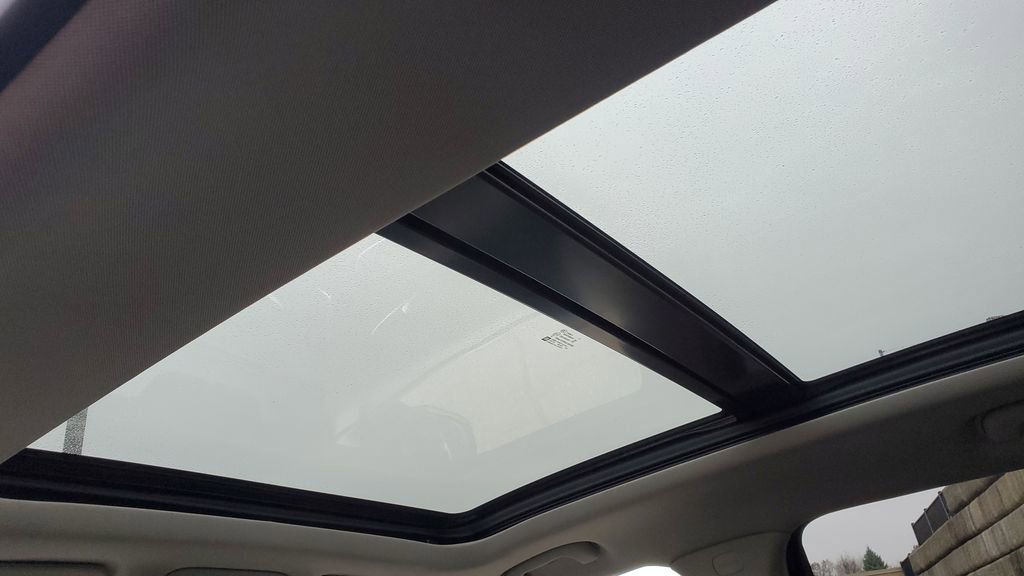 Certified 2023 Cadillac XT4 Luxury image 37