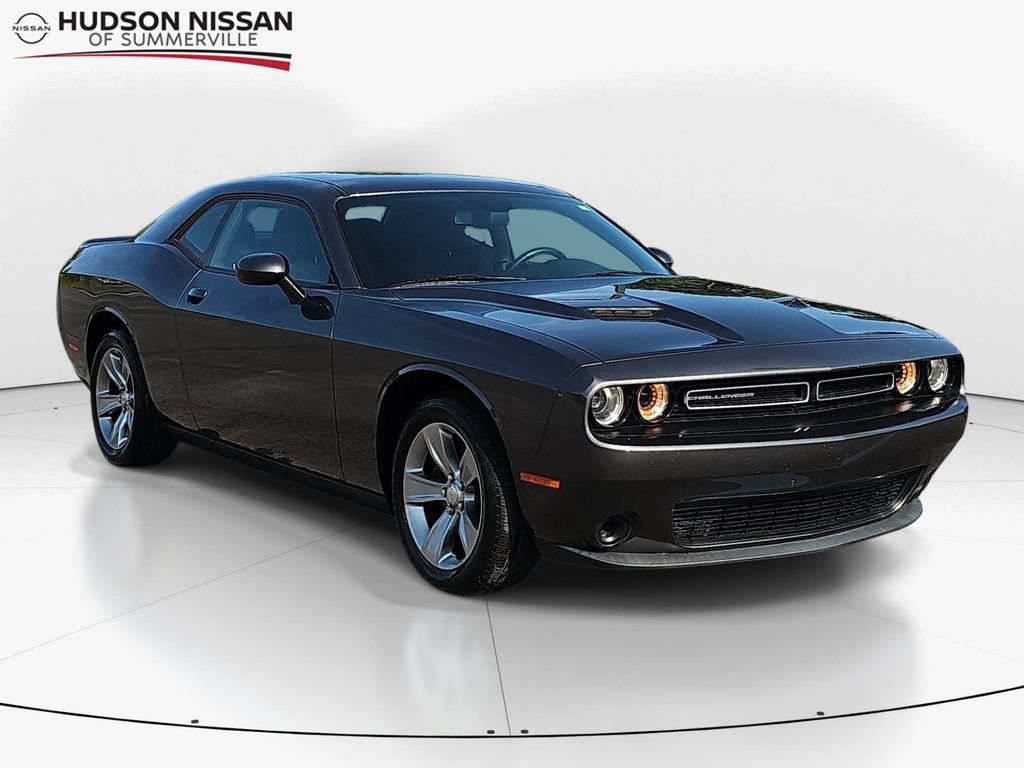 Used 2019 Dodge Challenger SXT