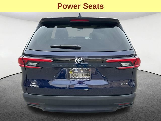 Used 2025 Toyota Grand Highlander AWD image 10
