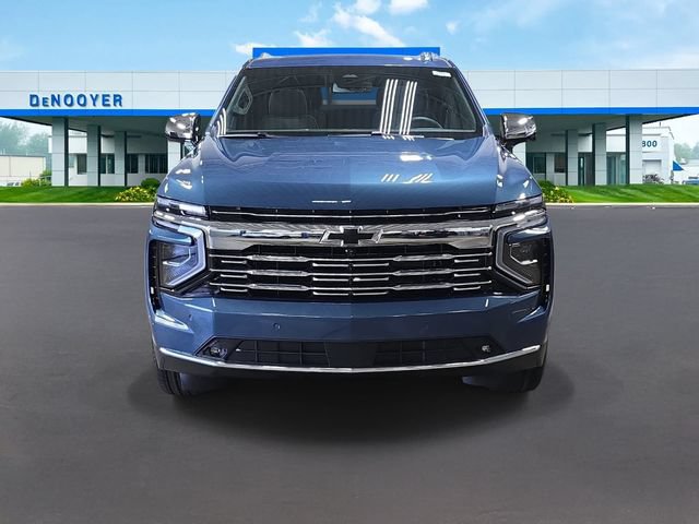 New 2026 Chevrolet Suburban Premier w/ Sun And Tow Package AWD/4WD image 3